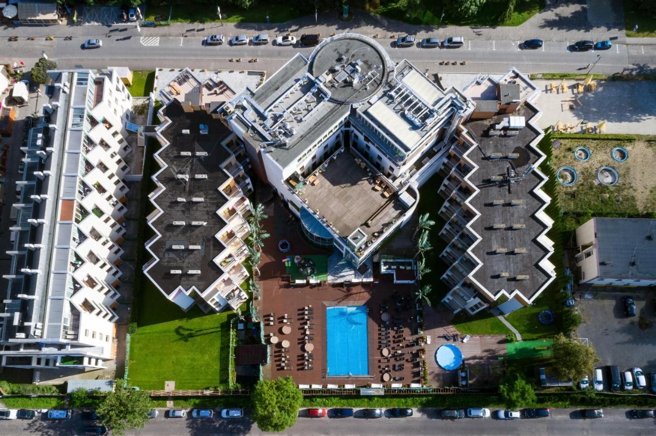 Maloves Resort & Spa Wladyslawowo Exterior photo